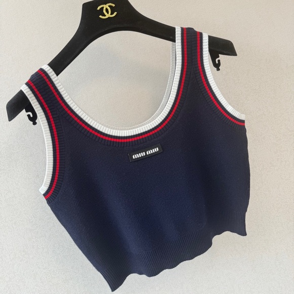 Meet the Posher Tops - Miu Miu simple round-neck knitted tank top